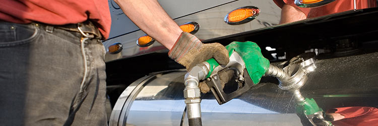Improving Driver Behavior to Maximize Fuel Economy